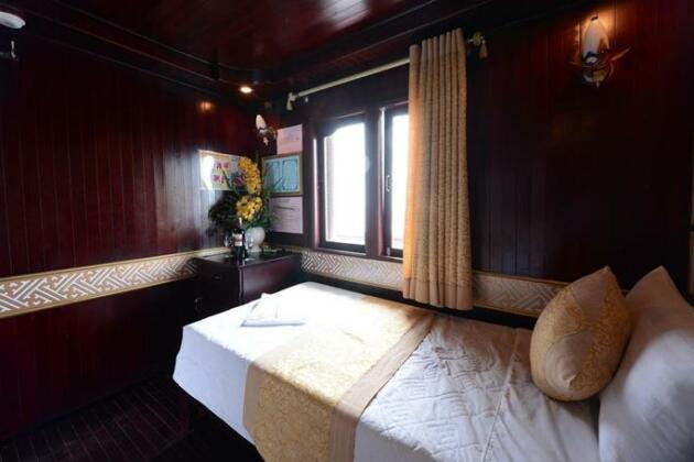 Halong Fantasea Cruise - Photo5