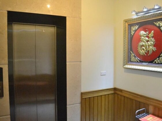 Hoai Huong Hotel - Photo3