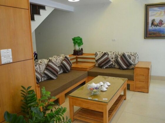 Hoai Huong Hotel - Photo4
