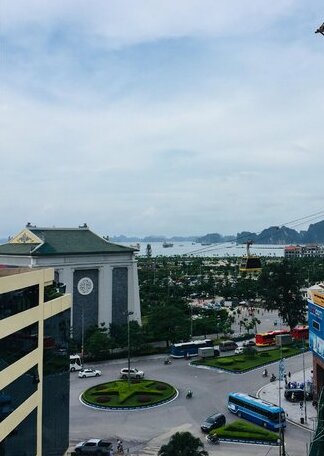 Ivy Hotel Ha Long - Photo3