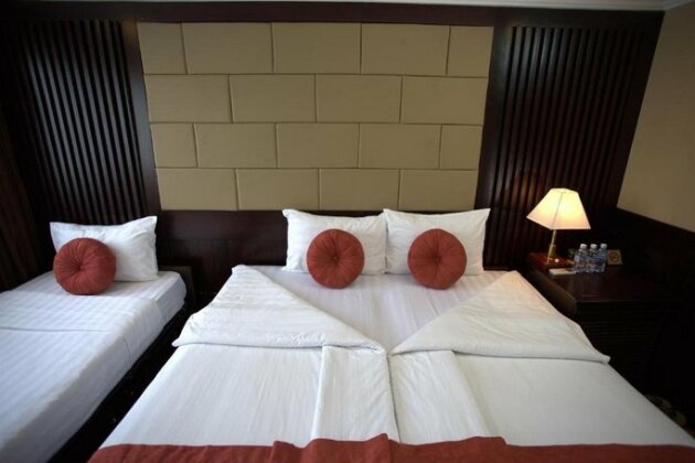 Majestic Halong Cruise - Photo5