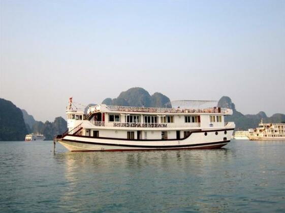 Monkey Island Cruise - Photo4