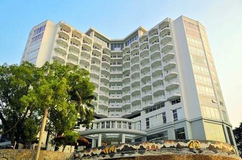 Novotel Ha Long Bay Hotel - Photo2