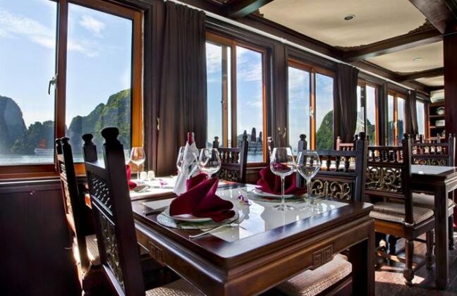 Pelican Halong Cruise - Photo3