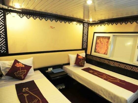 Seawind Cruise Halong - Photo4