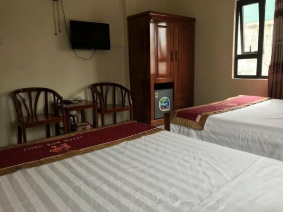 Traveler's Comfort Hotel - Photo4