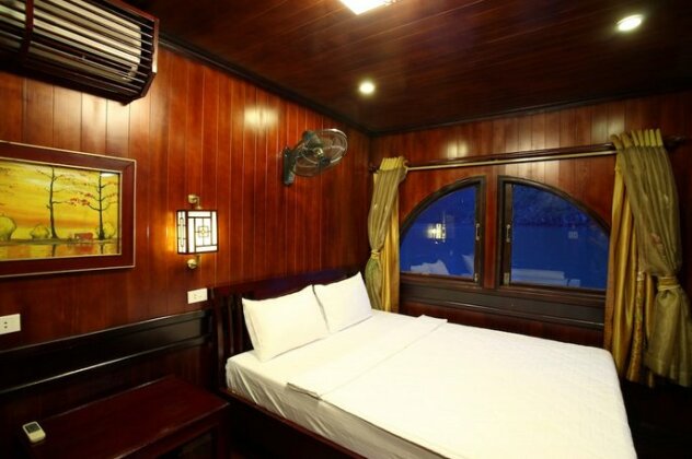 Victory Cruise - Photo5