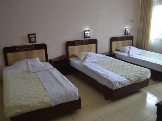 Vuon Dao Hotel Halong - Photo4