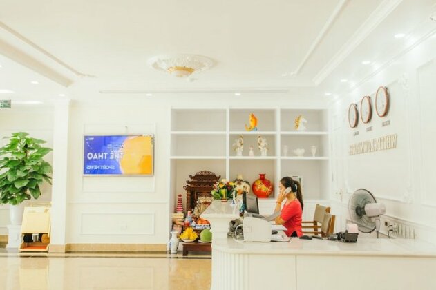 White Crown Hotel - Photo3