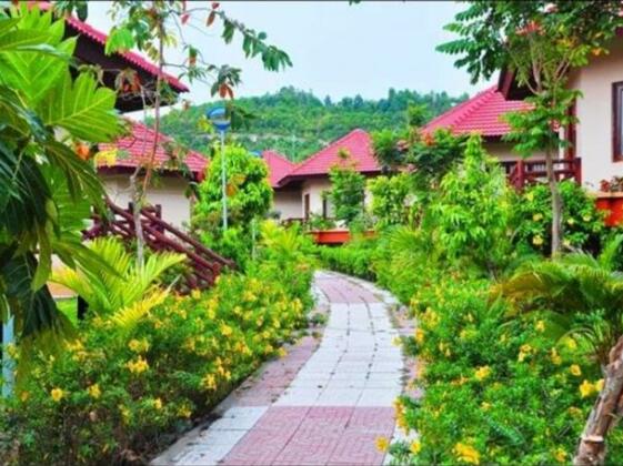 Nui Den Resort - Photo2