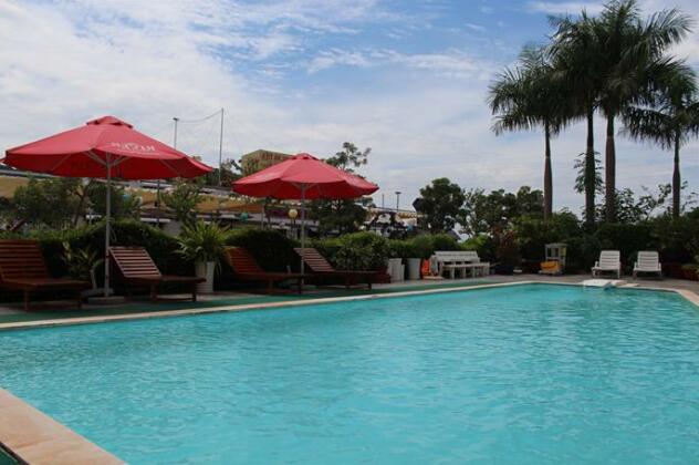 River Hotel Ha Tien - Photo2