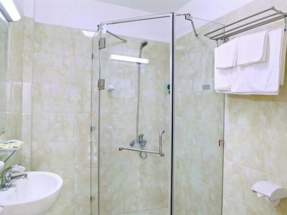 Tuan Linh Hotel - Photo4