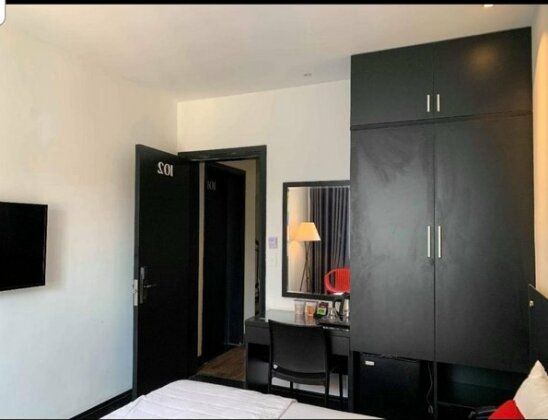 Anh Hong Hostel Hanoi - Photo3