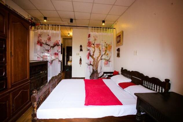 Artsy Apartment for Business Travel - Photo2