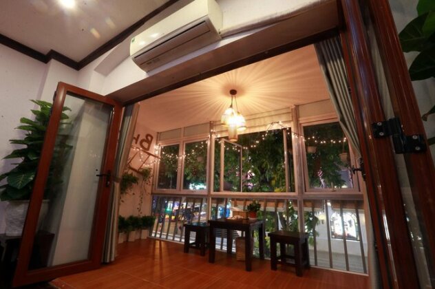 B-home/ Balcony Studio/ A minute to Hoan Kiem lake - Photo5