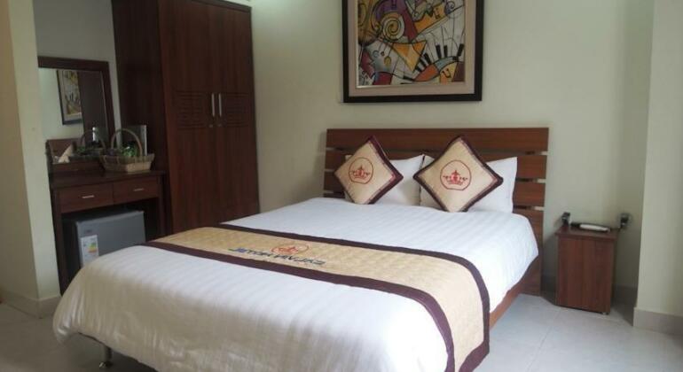 Calvin Hotel Hanoi - Photo2