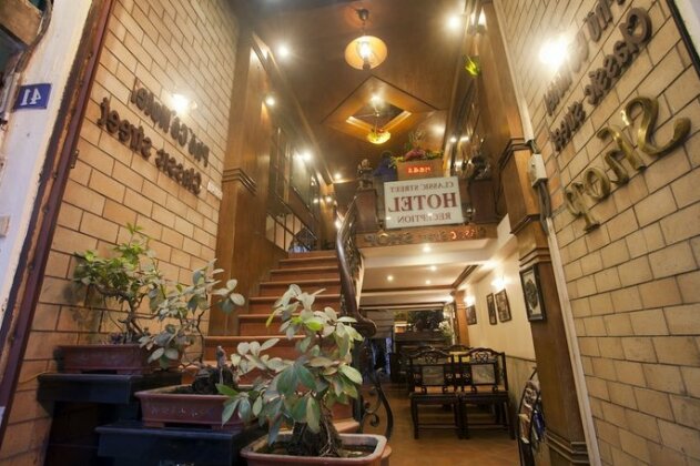 Classic Street Hotel - Photo3