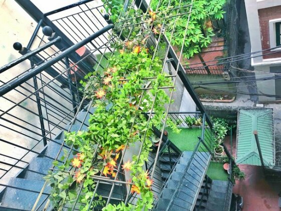 Cosy Stay with Balcony - Photo4