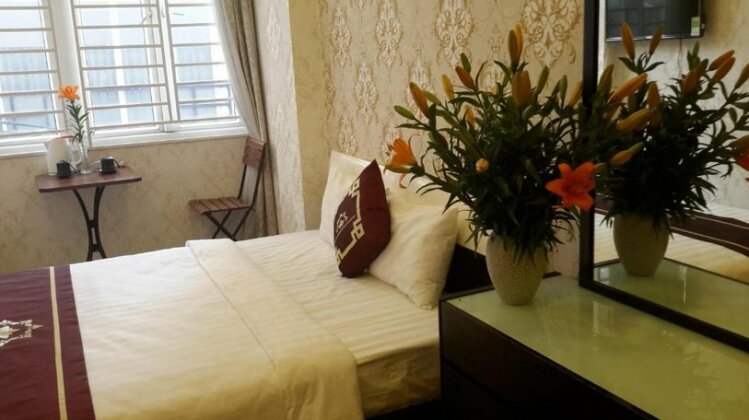 Glamor Hotel & Travel - Photo2