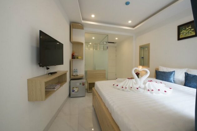 Ha Noi Holiday Center Hotel - Photo4