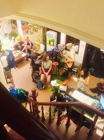 Halley Hostel - Photo4
