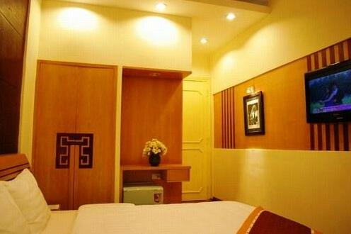 Hanoi Cozy Hotel - Photo5