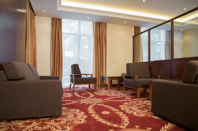 Hilton Garden Inn Hanoi - Photo3
