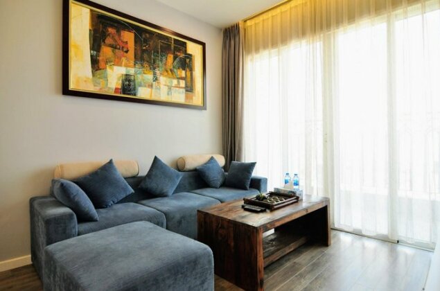 Hoa Binh Green City 610 - Comfy 2 BR Apt with Gorgeous City View from upper level - Photo2