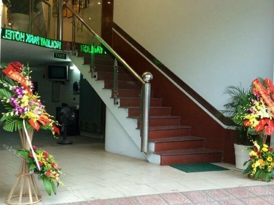 Holiday Park Hotel Hanoi - Photo2