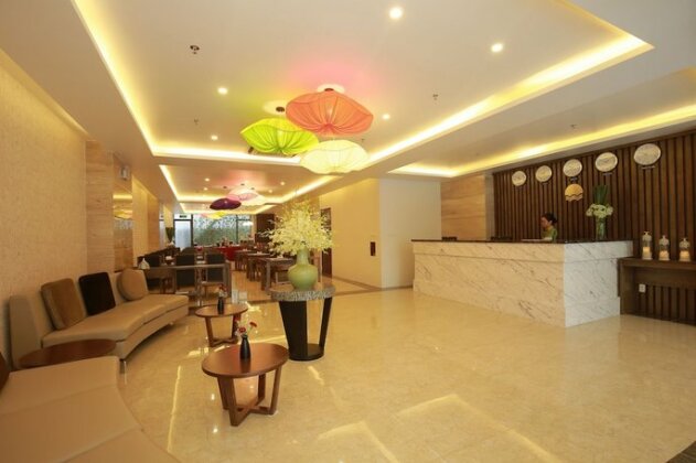 Inearth Hotel - Photo2