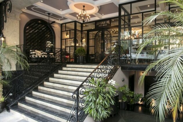 JM Marvel Hotel & Spa - Photo2