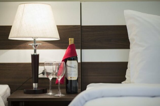 Le Beryl Hanoi Hotel - Photo5