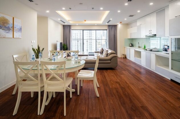 Luxury Imperia Apartment - Photo2