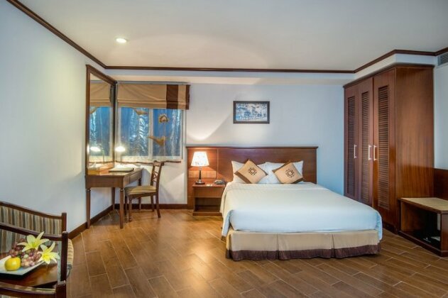 May De Ville Hotel City Center - Photo2