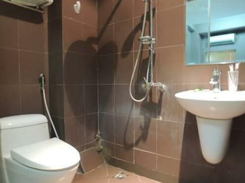 Nhat Loc Hotel - Photo5