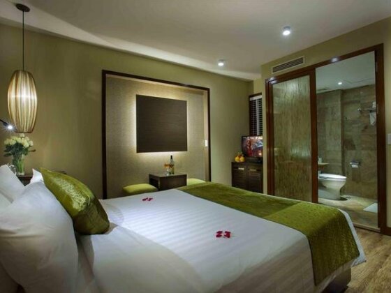 Oriental Suites Hotel - Photo3
