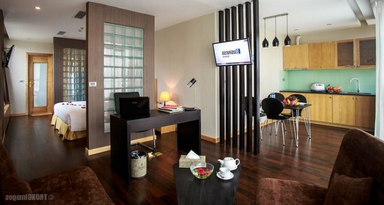 Parkside Sunline Hotel - Photo2