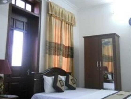 Phu Nhuan Hotel 5 Giang Vo - Photo5