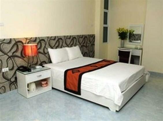 Phu Nhuan Hotel - Photo4