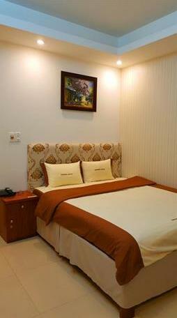 Sebong Hotel - Photo4