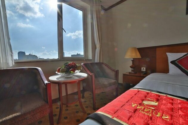 Sunny Hotel 1 - Photo2