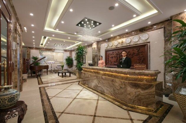 The Light Hotel - Photo2