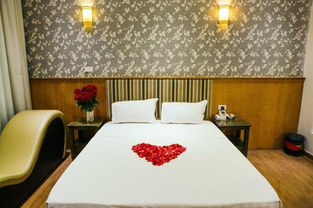 Tran Gia - Lang Ha Hotel - Photo3