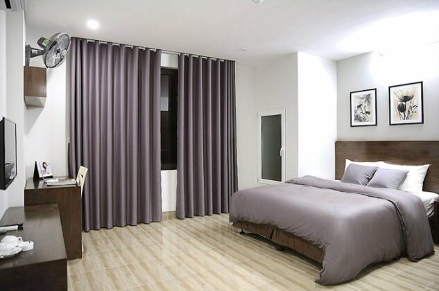 V House 6 Serviced Apartment - Photo2