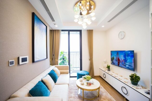 Vinhomes Green Bay Hanoi Luxury apartment 2BDR 5 - Photo2