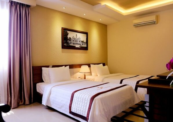 Ambassador Saigon Hotel - Photo4