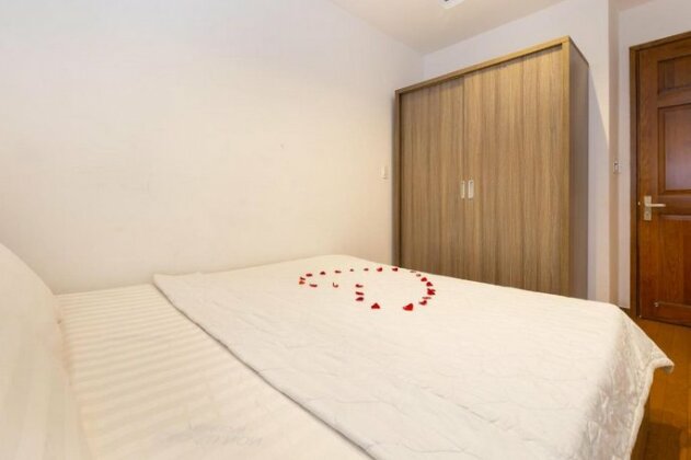 Apartment 2 bedroom near Airport Tan Son Nhat - Photo4