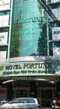 Fortune 700 Hotel