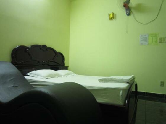 Hoa Thinh Hotel - Photo2