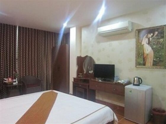 Louis Hotel - Photo4